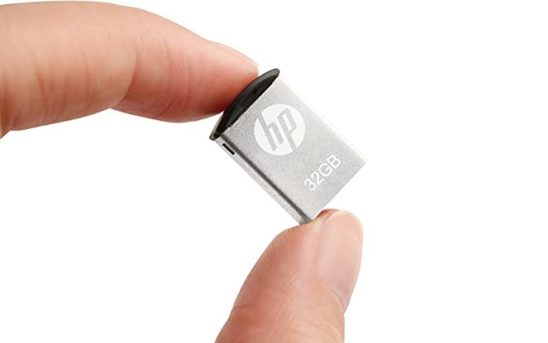 USB mini 32gb của hãng HP nhỏ gọn tiện lợi được nhiều khách hàng lựa chọn